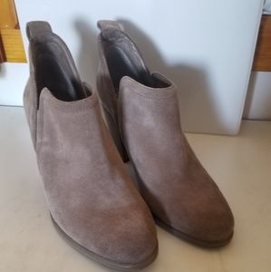 Vince camuto Francia Booties